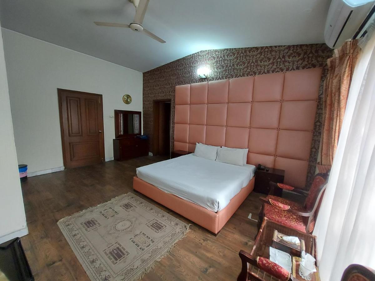 Casa Blanca Boutique Guest House Islamabad Bagian luar foto