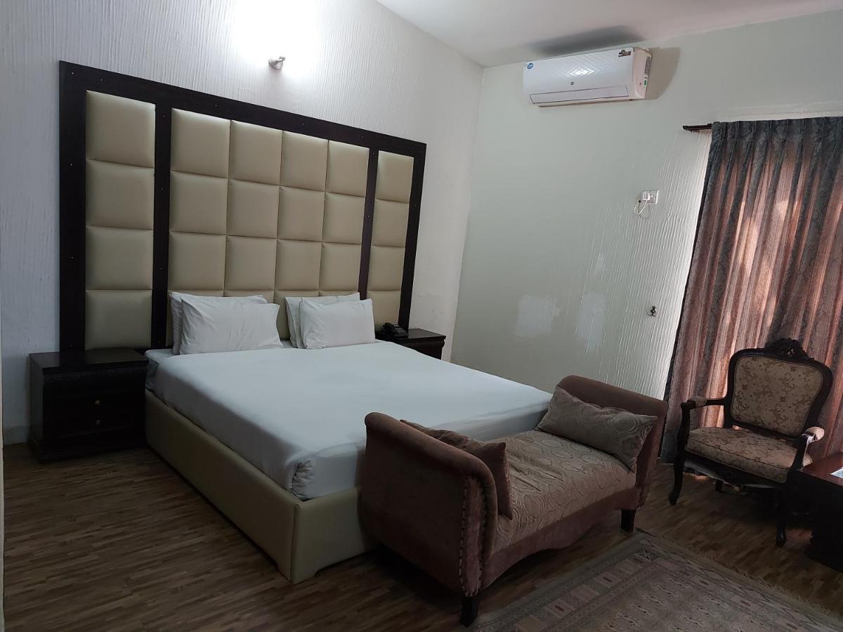 Casa Blanca Boutique Guest House Islamabad Bagian luar foto