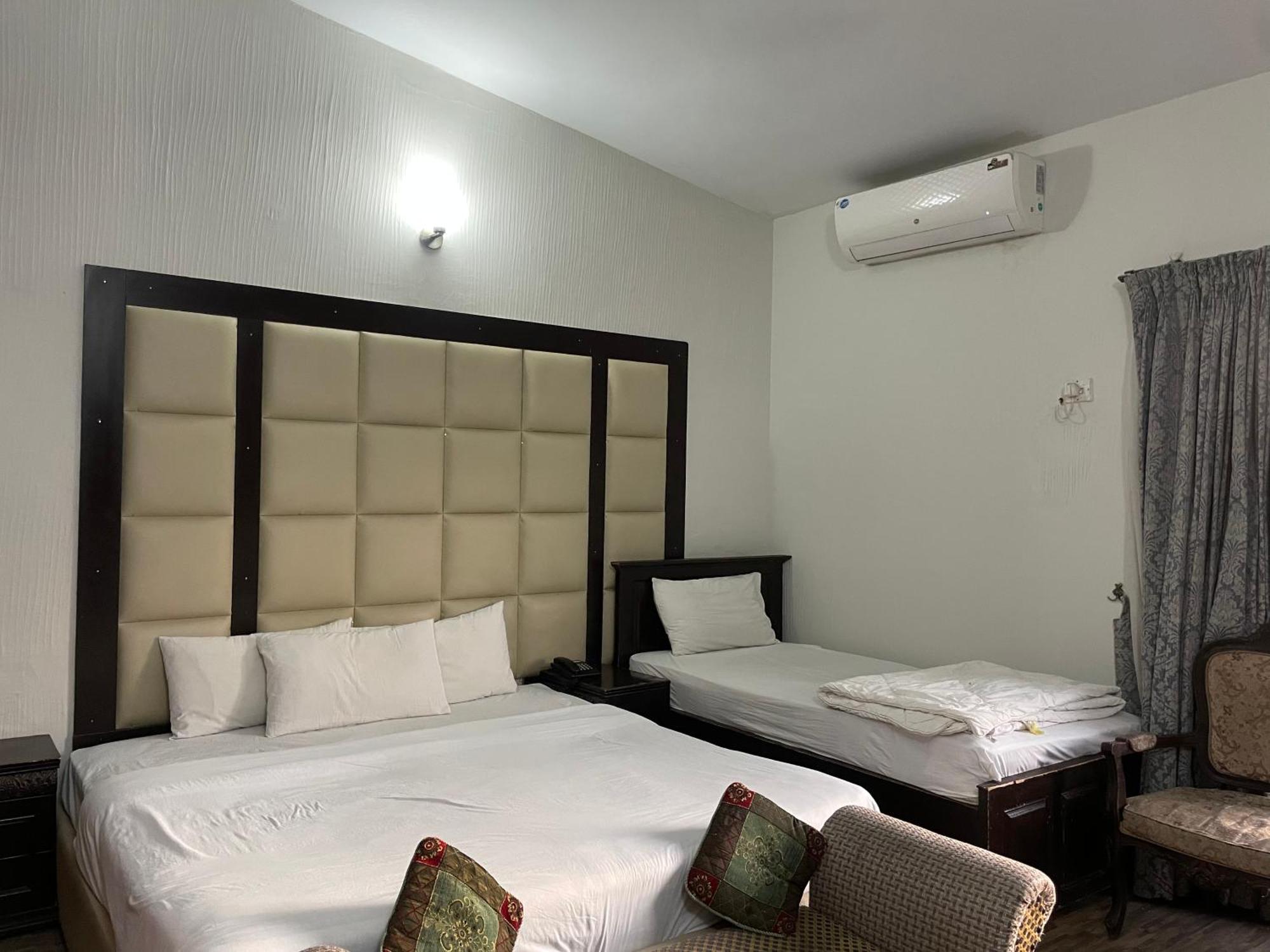 Casa Blanca Boutique Guest House Islamabad Bagian luar foto