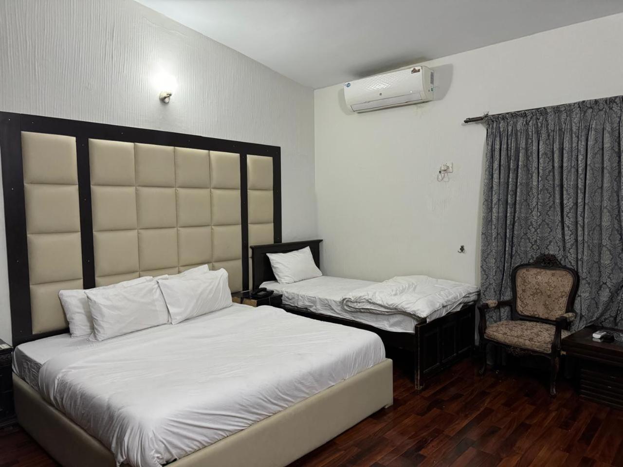 Casa Blanca Boutique Guest House Islamabad Bagian luar foto